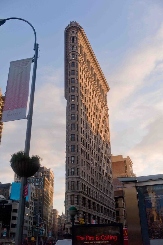 the amazingly thin flatiron building on 23rd
