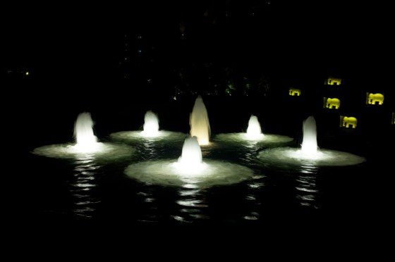 entrance to the Leela Palace Hotel