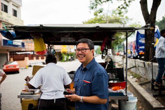 Enjoying the chendol from the indian lady's stall