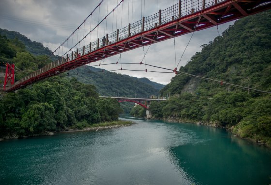 a short drive away was the scenic area of Wulai with this red suspension bridge