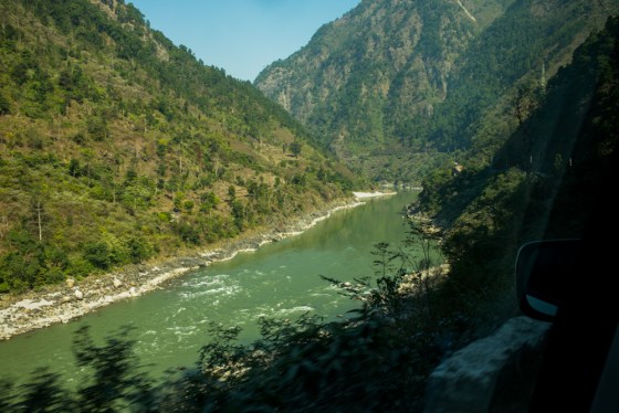 River Trisuli on our left as we wended our way up and down the mountain